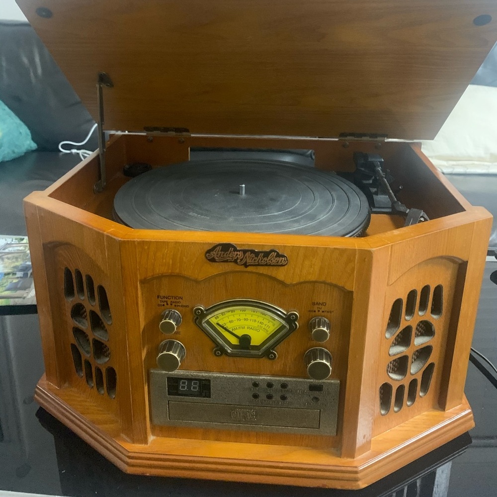 Record player, CD player, cassette player combo